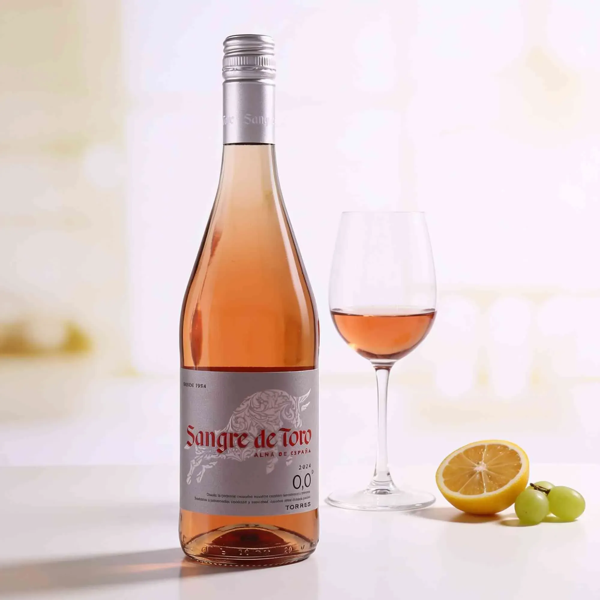 Torres 2024 Torres Sangre de Toro Rosado 0.0 (alkoholfrei) 2024 Cabernet Sauvignon,Syrah Spanien