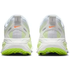 Nike Vomero 18 Herren White/Volt/Barely Volt/Black 43