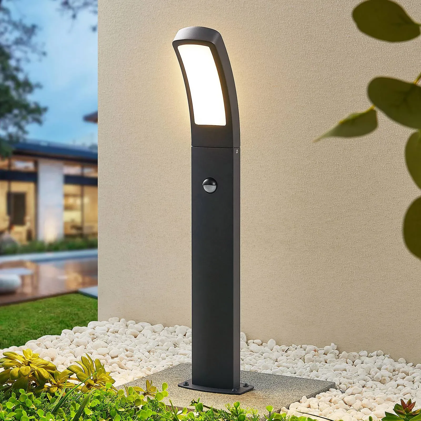 Lindby LED-Sockelleuchte Moshe, 60 cm, anthrazit, Sensor Moshe, schwarz, Aluminium, Modern - 12 cm - 11 cm - 60 cm