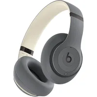 Beats Studio Pro Sandgrau