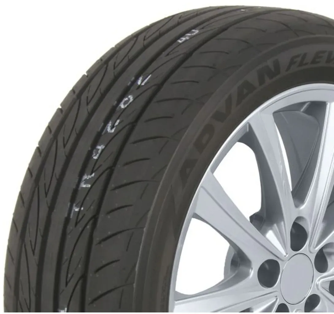 Pneus d'été YOKOHAMA Advan Fleva V701 225/45R17 XL 94W