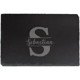 Herz & Heim® Personalisierte Schieferplatte – Servierplatte 30×20 cm mit Gravur – individuell gestaltbar – Dekoplatte aus Naturschiefer als Geschenk für Hochzeit, Geburtstag, Party (Monogramm)