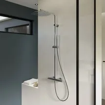 Villeroy & Boch Universal Showers Aufputz-Duschsystem mit Thermostat Chrom TVS00003200061