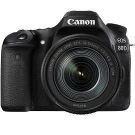Canon EOS 80D + EF-S 18-135 mm IS USM