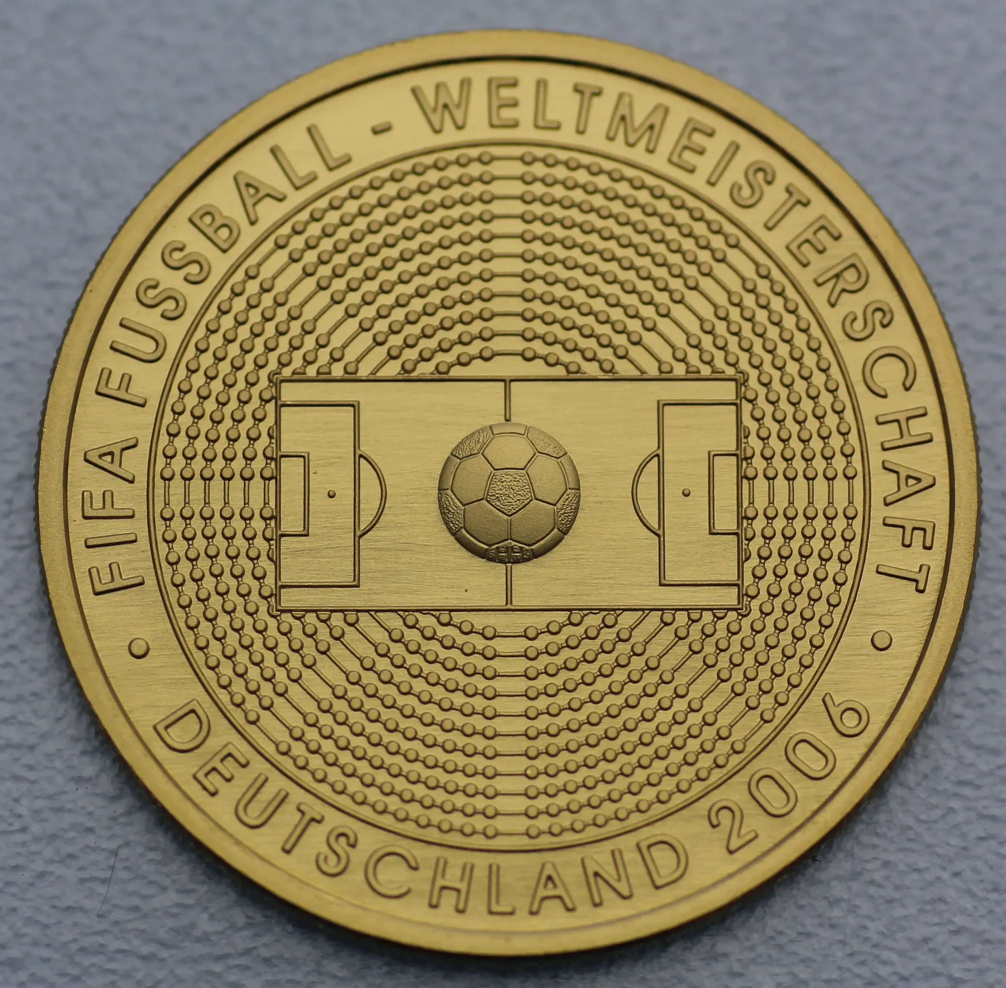 Goldmünze 100 Euro FIFA Fußball-WM 2006 2005  (Deutschland)