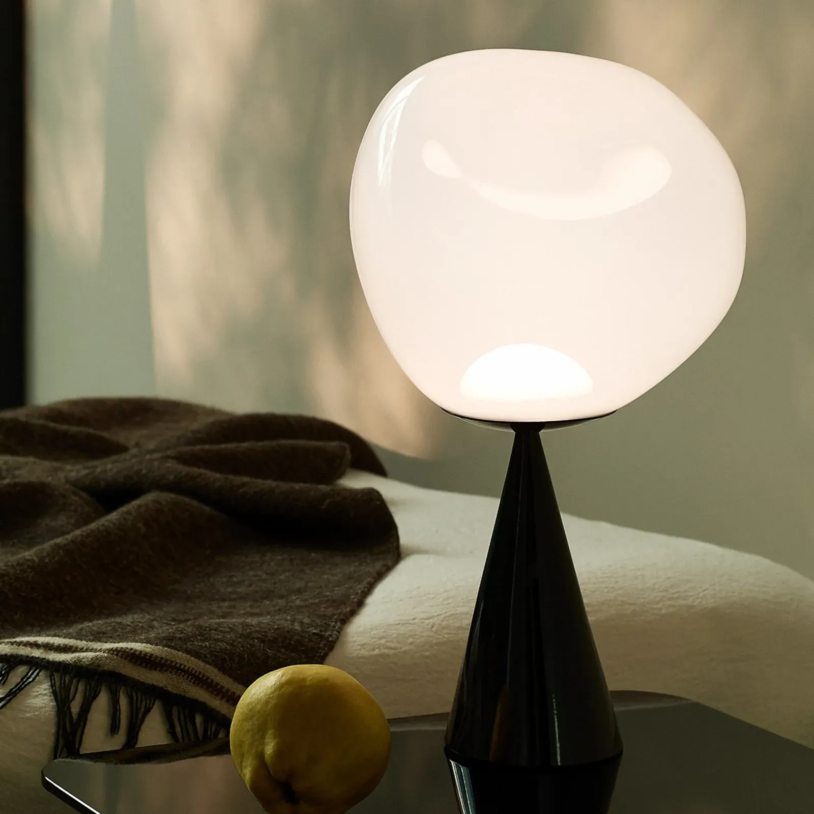 Tischleuchte Tom Dixon, Melt Cone Fat, dimmbar, Schwarz, für Wohnzimmer, Metall, Design - 46.5