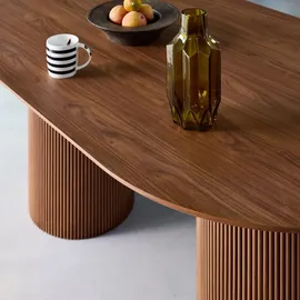 sweeek Ovaler Esstisch 100 x 76 x 100 cm schwarz