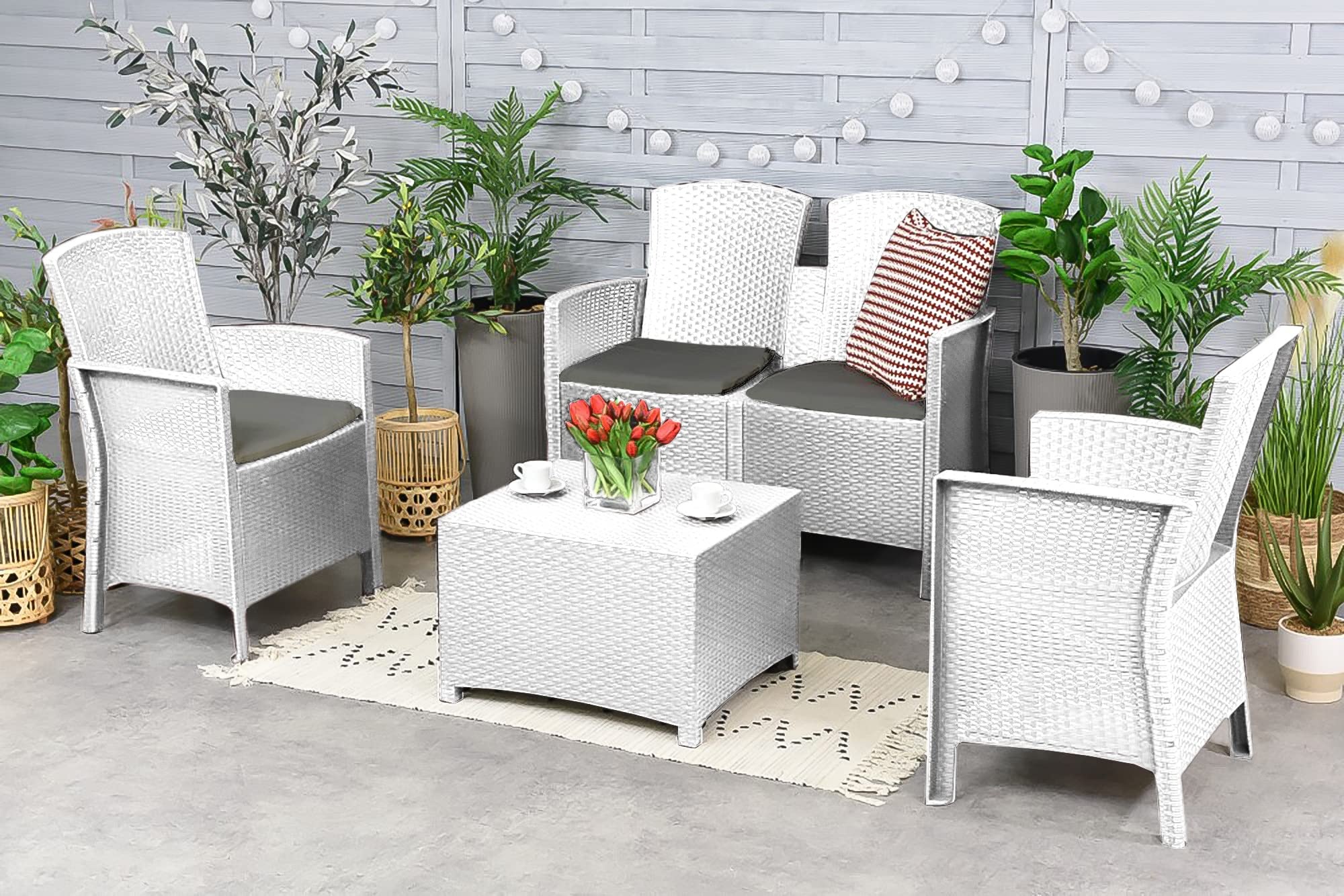 Dmora Urano-Lounge, Gartenmöbel-Set mit Kissen, für den Innen-und Außenbereich, 100% Made in Italy, Weiß