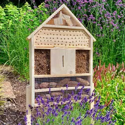 Selbststehendes Insektenhotel