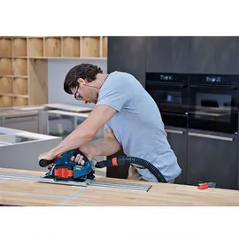 Bosch Tauchsäge GKT 18V-52 GC Professional inkl. 2 x 5,5 Ah + Führungsschiene FSN1400 + L-Boxx