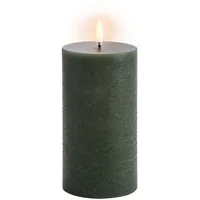 Piffany Uyuni LED Stumpenkerze 7,8x15cm rustic olive green