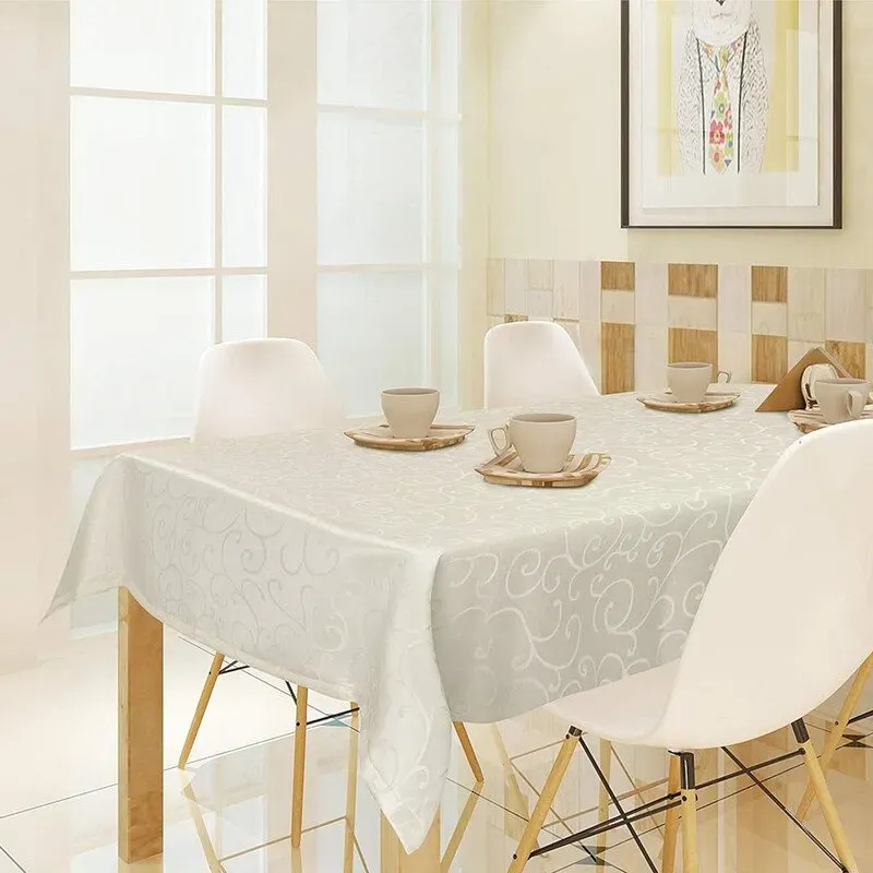EUGAD Abwischbare Damast-Tischdecke mit Ornamentmuster und Seidenglanz, Rechteckig 130x220 cm, Gesäumte Tischdecke, Bügelfrei Pflegeleicht, Ideal für Küche und Wohnzimmer, Creme