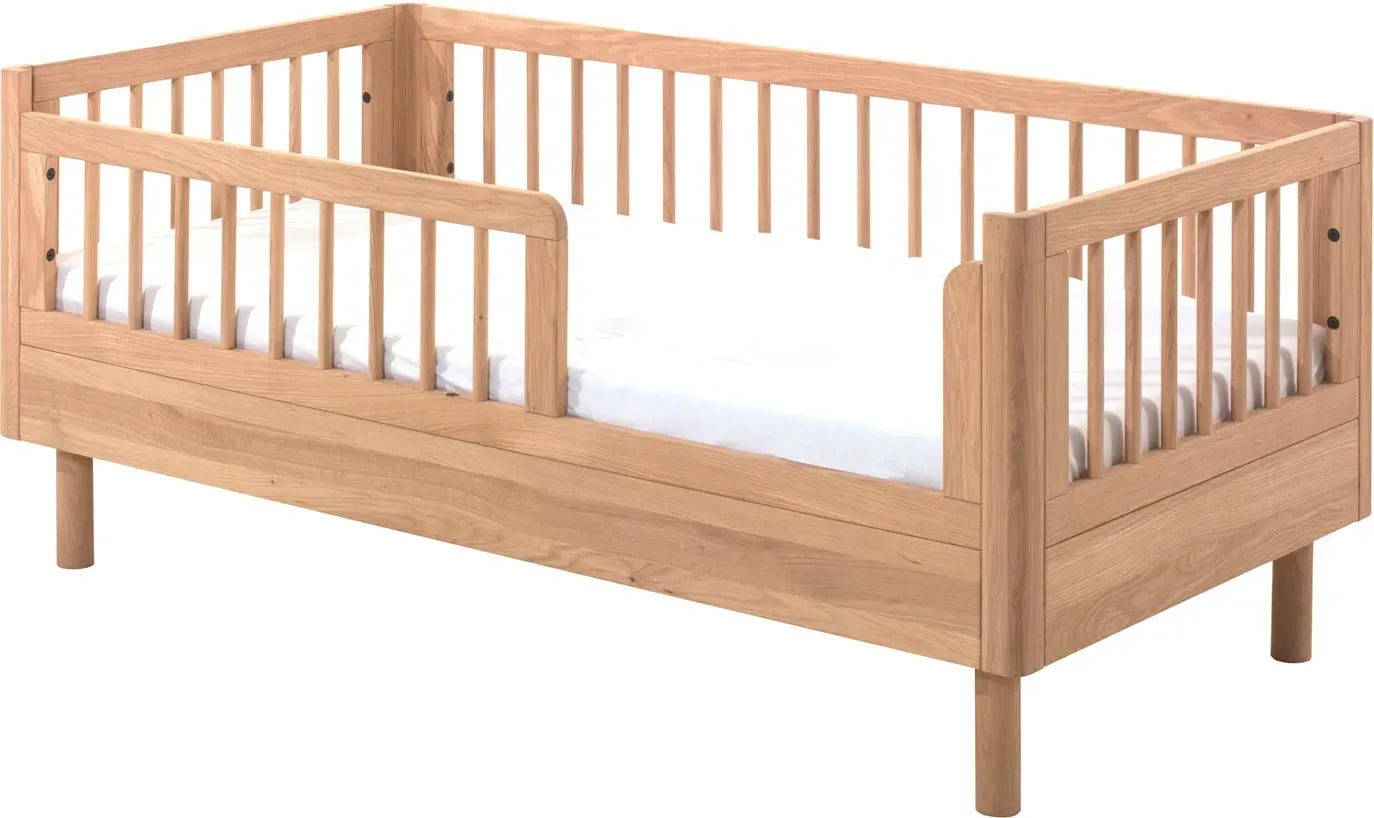 Kinderbett HOME AFFAIRE "stabil und hochwertig gebaut, Kanten gerundet, mit Rausfallschutz", braun (eiche natur geölt, eiche natur geölt, eiche natur geölt), B:74cm H:60cm L:144,4cm, Betten, 70/140 cm, inkl. Lattenrost, aus massiver Eiche natur geölt