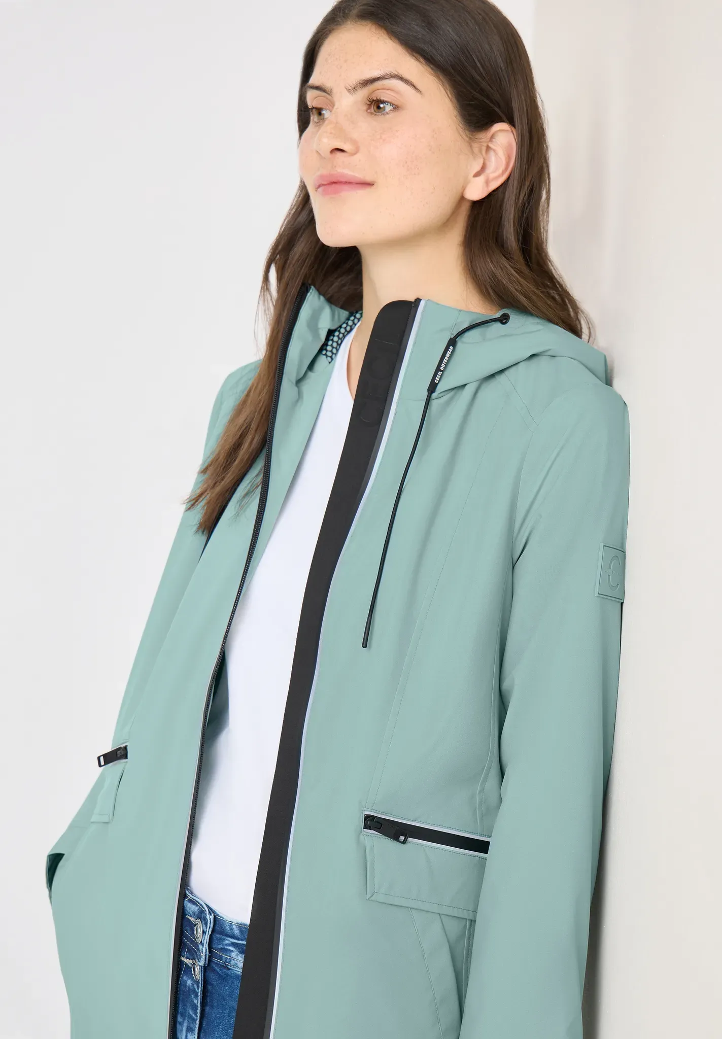 Softshellmantel CECIL, Damen, Gr. M (40), mint sea grün, Softshell, Obermaterial: 100% Polyester. Futter: 100% Polyester, unifarben mit Farbeinsatz, comfort fit normal, ohne Ausschnitt, Bündchen, Mäntel, mit Kapuze