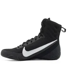 Nike Machomai 3 Herren Black/White 44