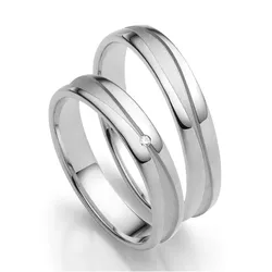 Trauring FIRETTI "Schmuck Geschenk Gold 750 Hochzeit Ehering "LIEBE"" Gr. 54, weiß (weißgoldfarben), Fingerringe, 54, 0,01 ct SI = kleine Einschlüsse mit Brillant, Weißgold 375, 4mm, Made in Germany, wahlweise mit oder ohne Brillant