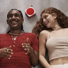 Polaroid P1 rot-weiß