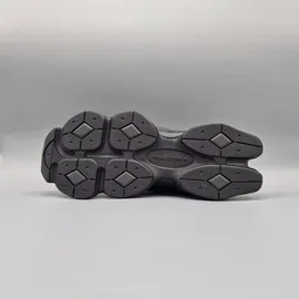 New Balance 9060 Black Cement 42,5