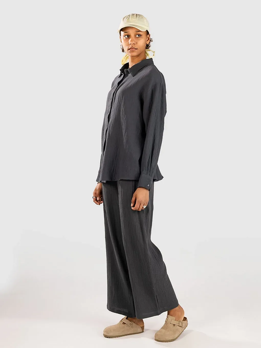 Blue Tomato Long Linen Hose grey Gr. XS