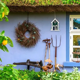 Relaxdays 10037456 Vogelhäuschen