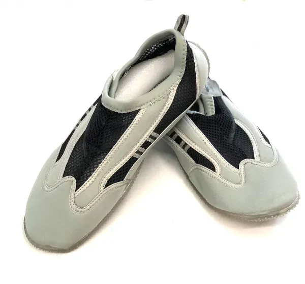 # Delphin Strand- und Wassersportschuh - Größe: 42