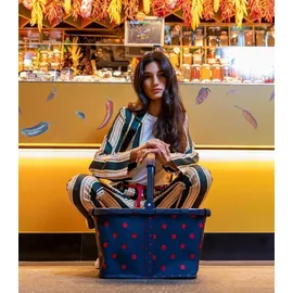 Reisenthel carrybag frame mixed dots red