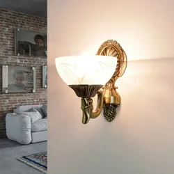 Licht-Erlebnisse Elegante Wandleuchte HENRY in Messing Jugendstil