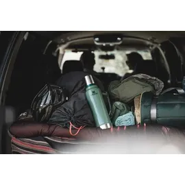 Stanley Classic Legendary Bottle 2 QT hammertone green 1,9 l