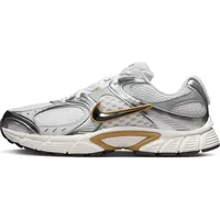 Nike Laufschuh V5 RUNNER - Herren - grau -
