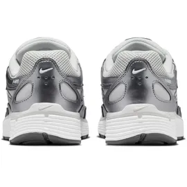 Nike P-6000 Damen Grey Fog/Metallic/Cool Grey 37,5