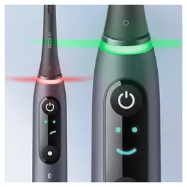 Oral-B iO Series 8 Black Onyx + 2. Handstück White Alabaster + Aufsteckbürste + Reiseetui