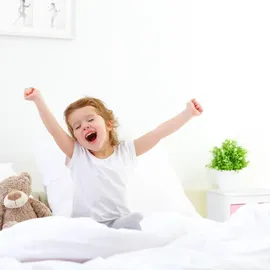 Relaxdays Kinder, Schwan-Design, Schublade & Staufach, Nachtschrank Kinderzimmer, HBT: 41x32x31cm, weiß/rosa