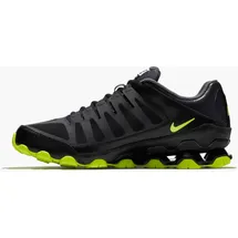 Nike Reax 8 Herren Black/Metallic Silver 40