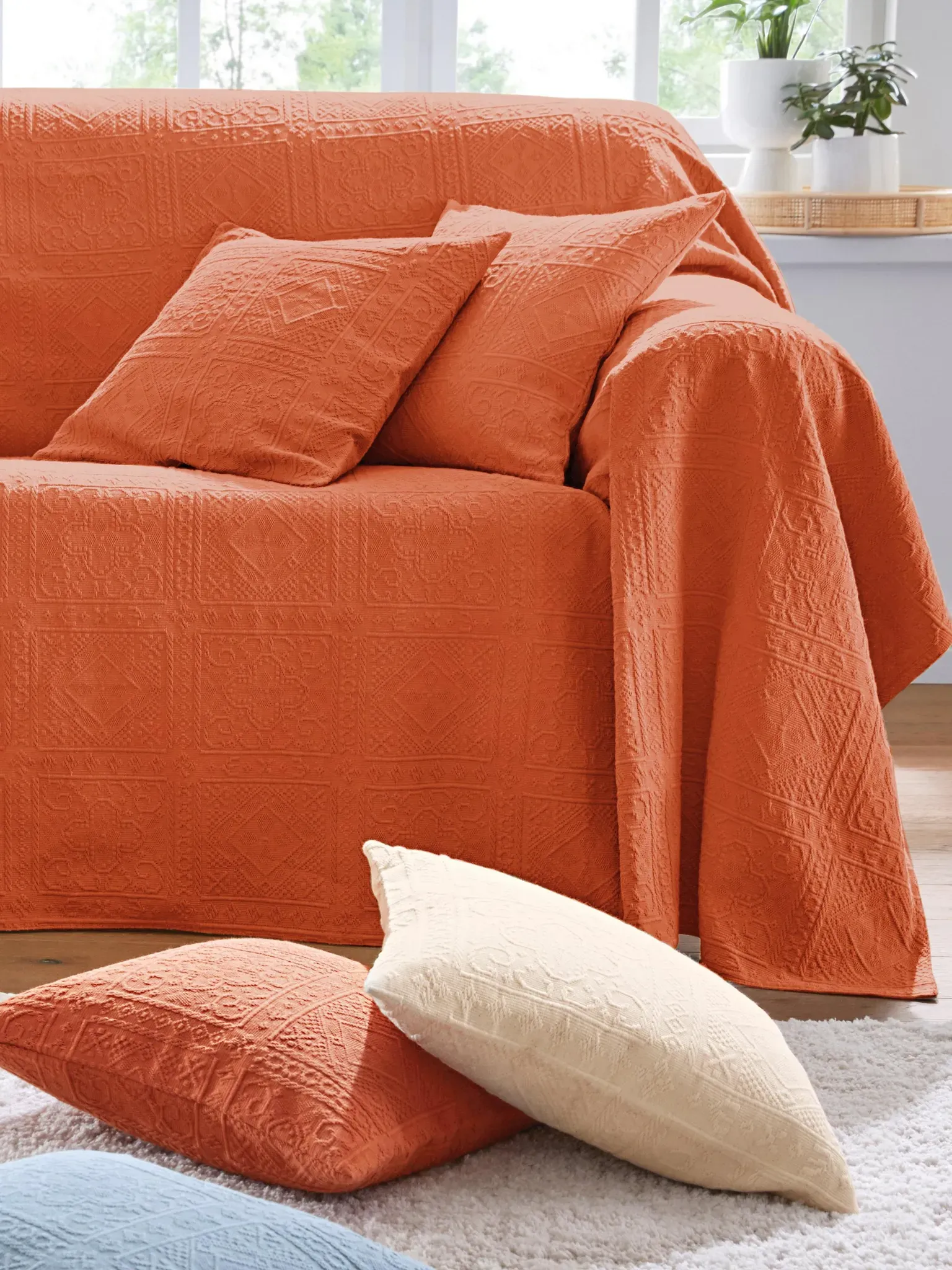 Le jeté pour canapé et lit : env. 250x270 cm  Hagemann orange