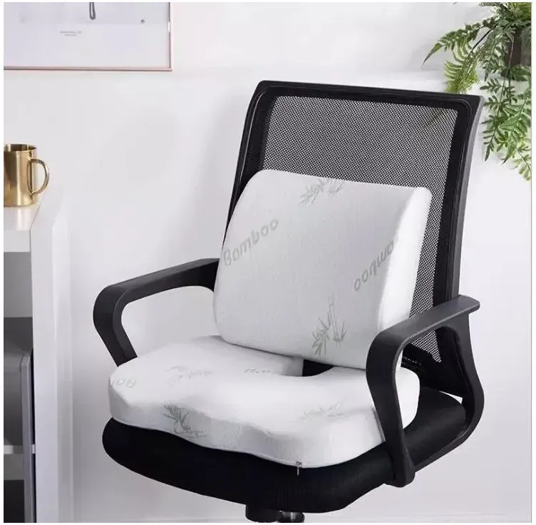 Set mit 2 orthopädisch-anatomischen Kissen aus Memory-Schaum mit Bambusfasern – für Lendenstütze und zum Sitzen