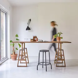 Schreibtisch aus massivem Teak Trestle