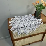 Yizunnu Spitzendeckchen, handgefertigt, gehäkelt, Vintage, runde Tischdecke, Deckchen, Baumwoll-Tischdecke, Durchmesser 60 cm, Weiß