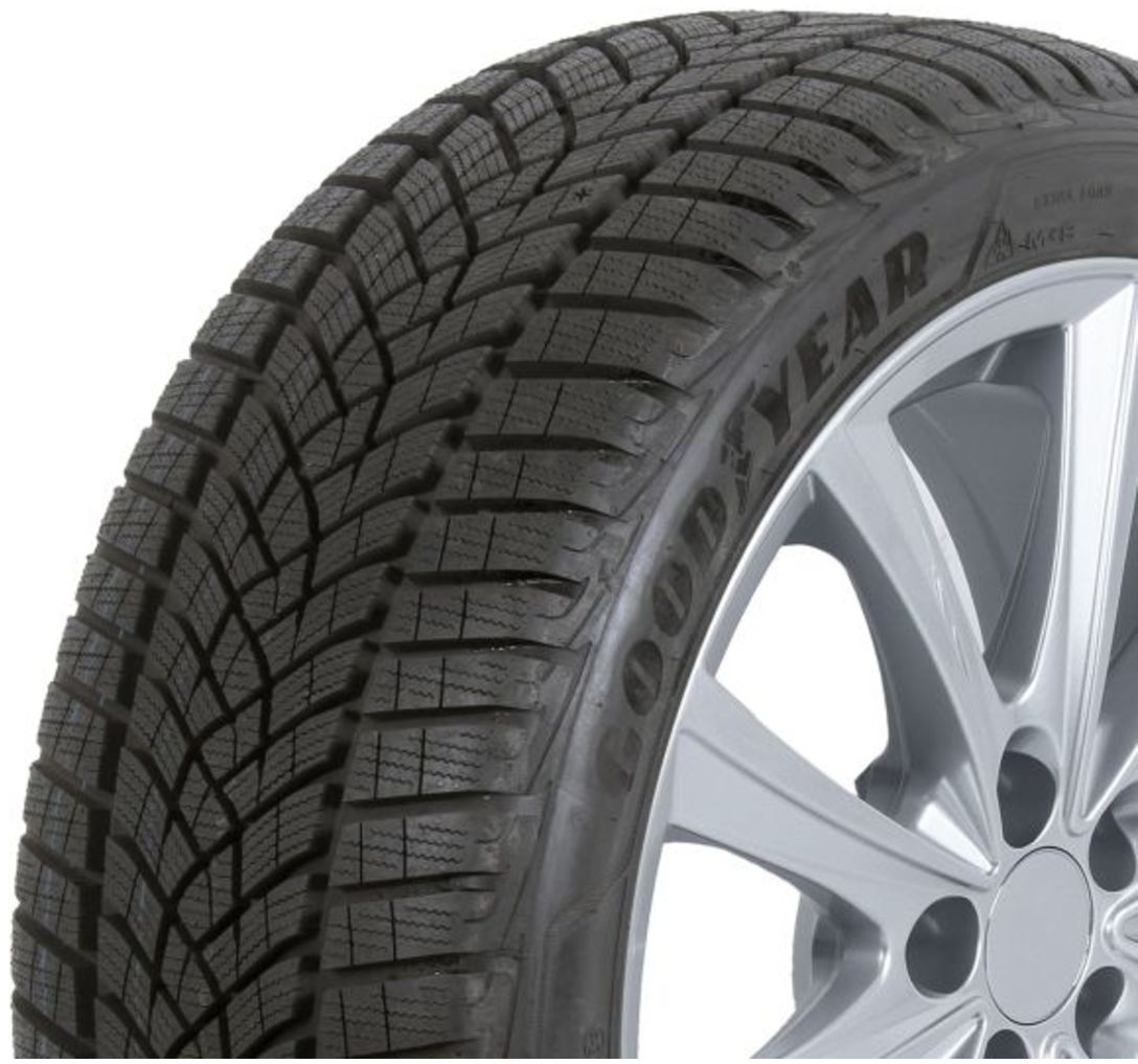 Pneus d'hiver GOODYEAR UltraGrip Performance + 225/55R16 95H