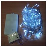 Nipach GmbH 100 LED Lichterkette mit Timer für Innen Aussen transparentes Kabel Batterie 10 Meter Weihnachtsdeko Partydeko Partylichter Xmas