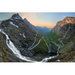 Fototapete PAPERMOON "Photo-Art CHRISTER OLSEN, TROLLSTIGEN", bunt, B:4,00m L:2,60m, Vlies, Tapeten