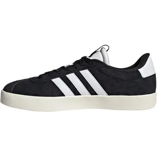 Core Black / Cloud White / Gold Metallic 40 2/3