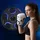 shop'n smile ideoon Fitness-Boxmaschine mit 7 Stufen & Bluetooth-Musik – Reaktions- & Koordinationstrainer, inkl. Boxhandschuhe – Für mehr Motivation