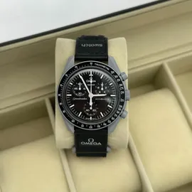 Swatch Omega Moonswatch Mission to the Moon - Schwarz/Schwarz