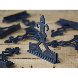 Juliana Halls Dachfirstverzierung für Blockley 812