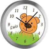 CreaDesign Kinder Funkwanduhr mit (Wunsch) Namen | Kinderzimmer Funkuhr| mit Analog ? Ziffernblatt | geräuscharm | Wanduhr Kind | Motiv Teddy Bär-Graß