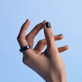 Oura Ring 4 Ceramic, Größe 4, Midnight Smart
