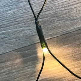 Mojawo Lichtervorhang LED 10 m Weiß Kabel Grün