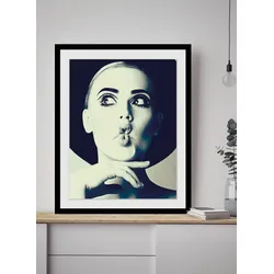 Bild QUEENCE "Duckface", schwarz (farbe rahmen: schwarz, farbe bild(er): schwarz), B:40cm H:50cm, Acrylglas, Papier, Holz, Bilder, HD Premium Poster-Druck inkl. Holzrahmen