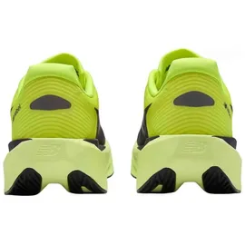 New Balance FuelCell Rebel v5 grün 42.0