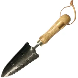 Geschmiedete Pflanzschaufel - mit robuster Spitze